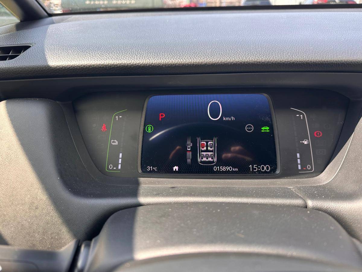 honda-jazz-2024-hibrido-a-gasolina-1500cc