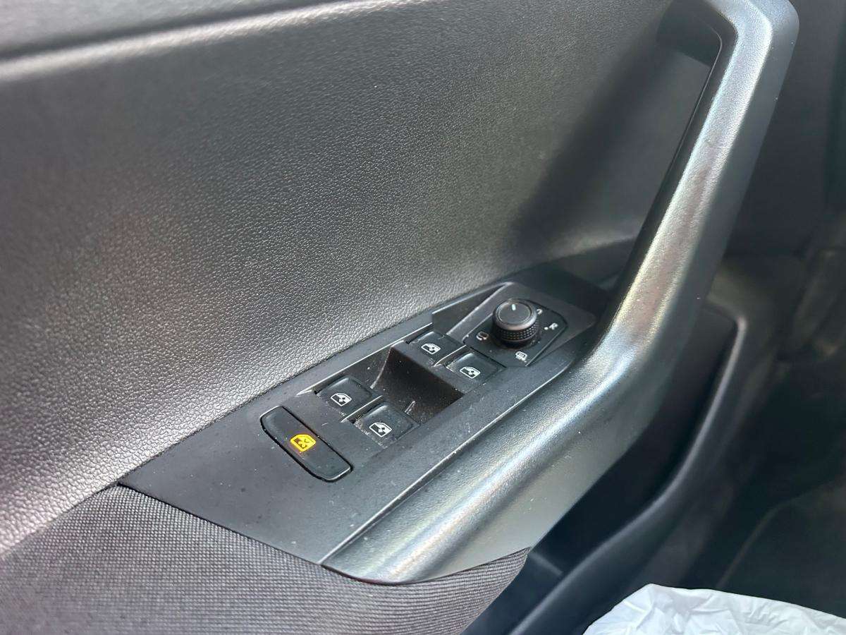 volkswagen-polo-2023-gasolina-999cc