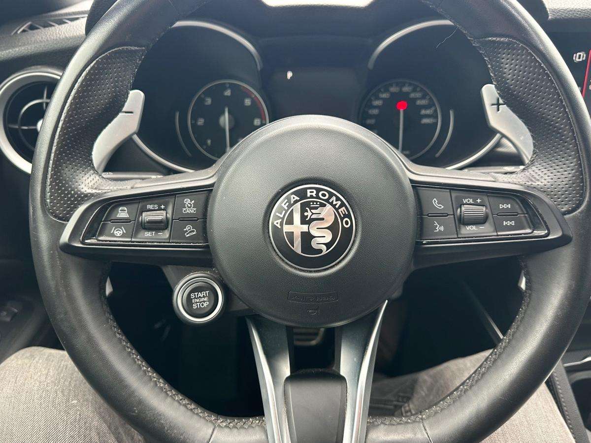 alfa-romeo-stelvio-2022-diesel-2143cc