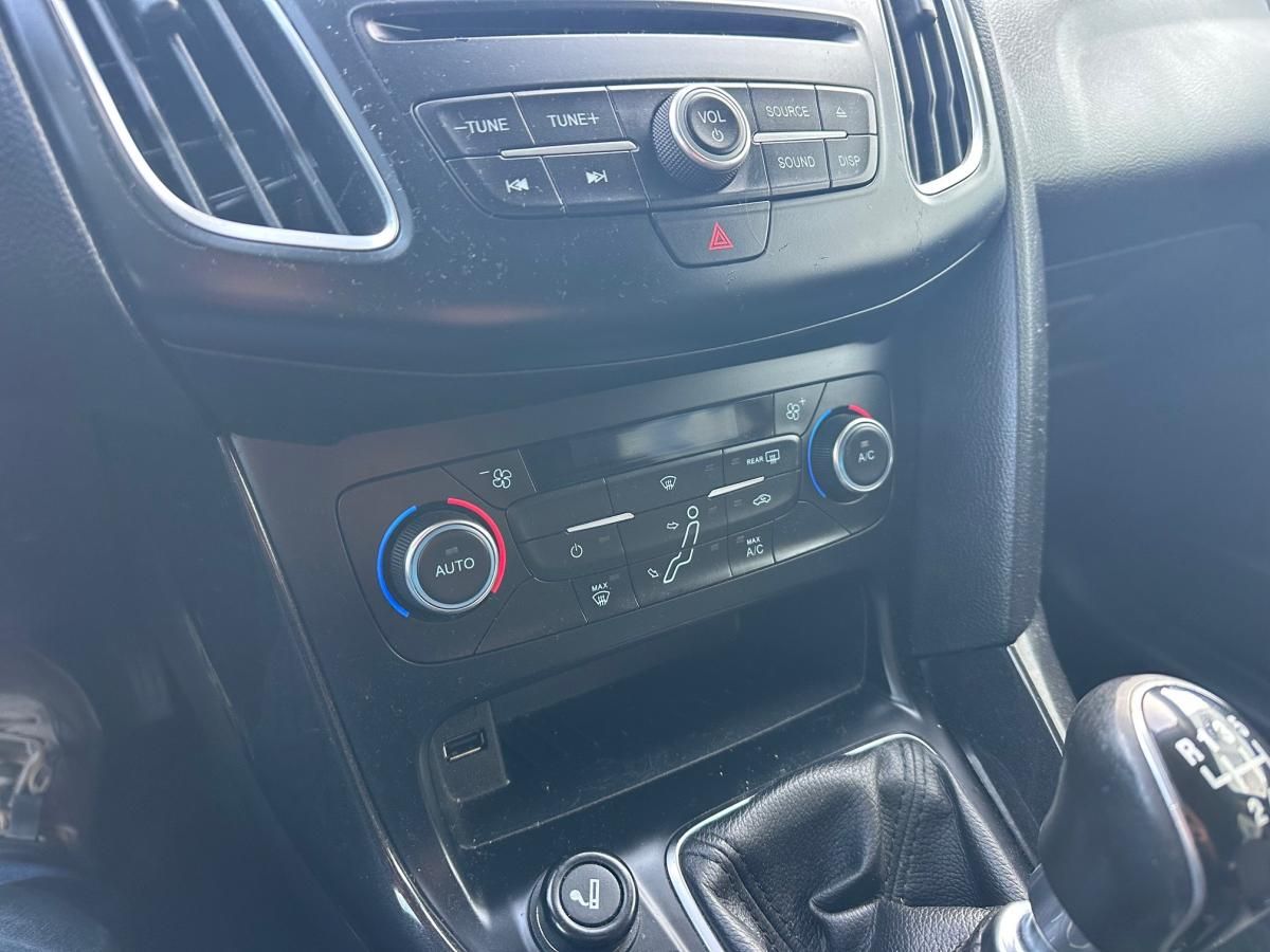 ford-focus-2016-gasolina-998cc