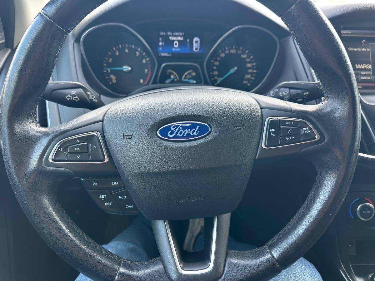 ford-focus-2016-gasolina-998cc