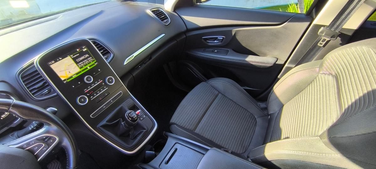 renault-grand-scenic-2018-diesel-1461cc
