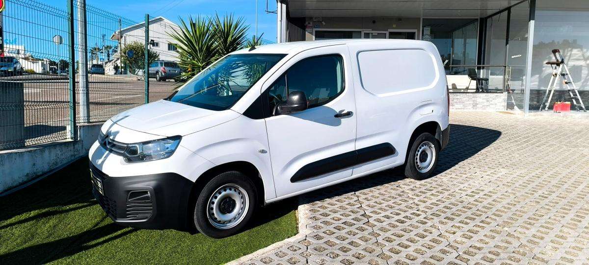 citroen-berlingo-2020-diesel-1560cc