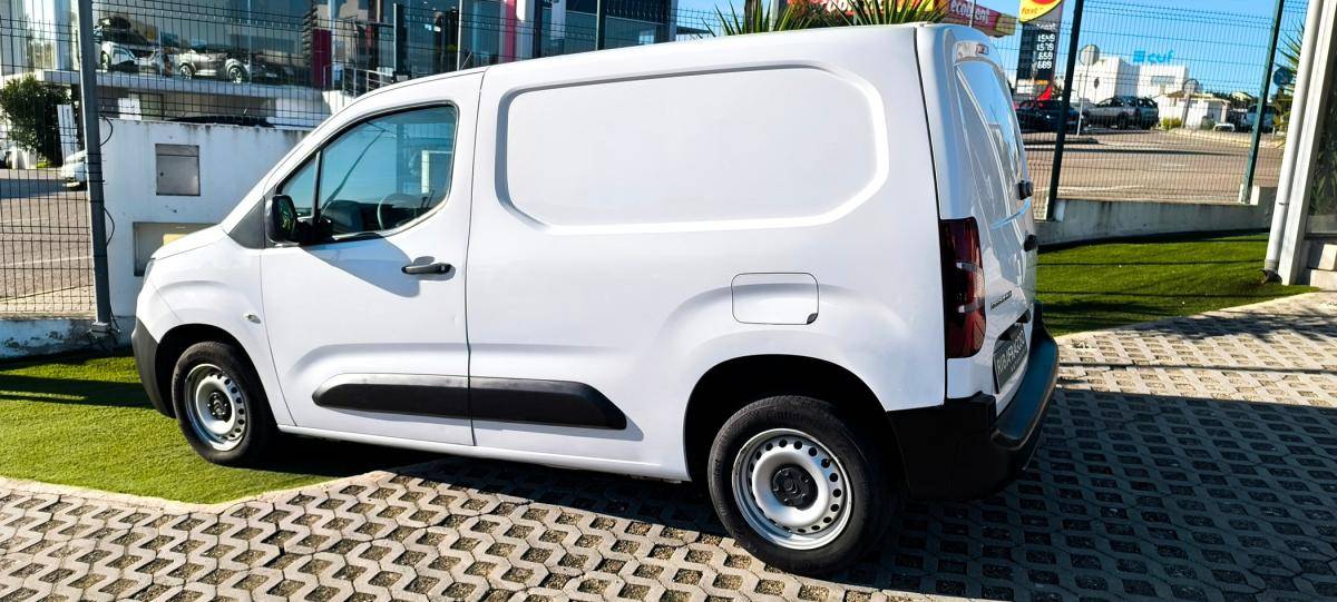 citroen-berlingo-2020-diesel-1560cc