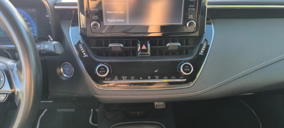 toyota-corolla-2020-hibrido-a-gasolina-1798cc