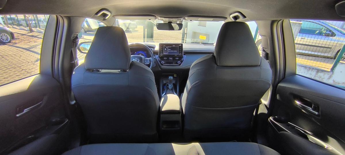toyota-corolla-2020-hibrido-a-gasolina-1798cc