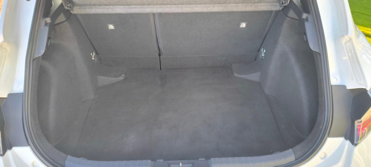 toyota-corolla-2020-hibrido-a-gasolina-1798cc