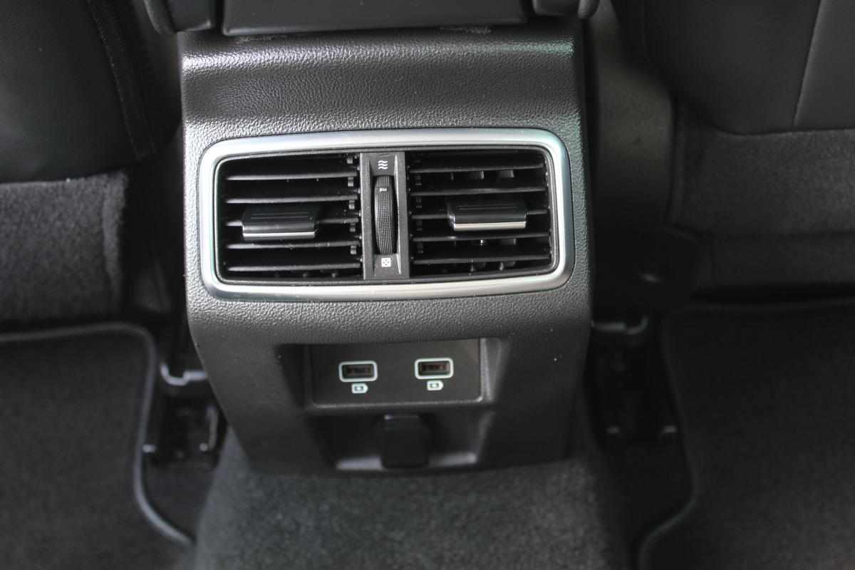 renault-megane-sport-tourer-2021-hibrido-a-gasolina-1598cc