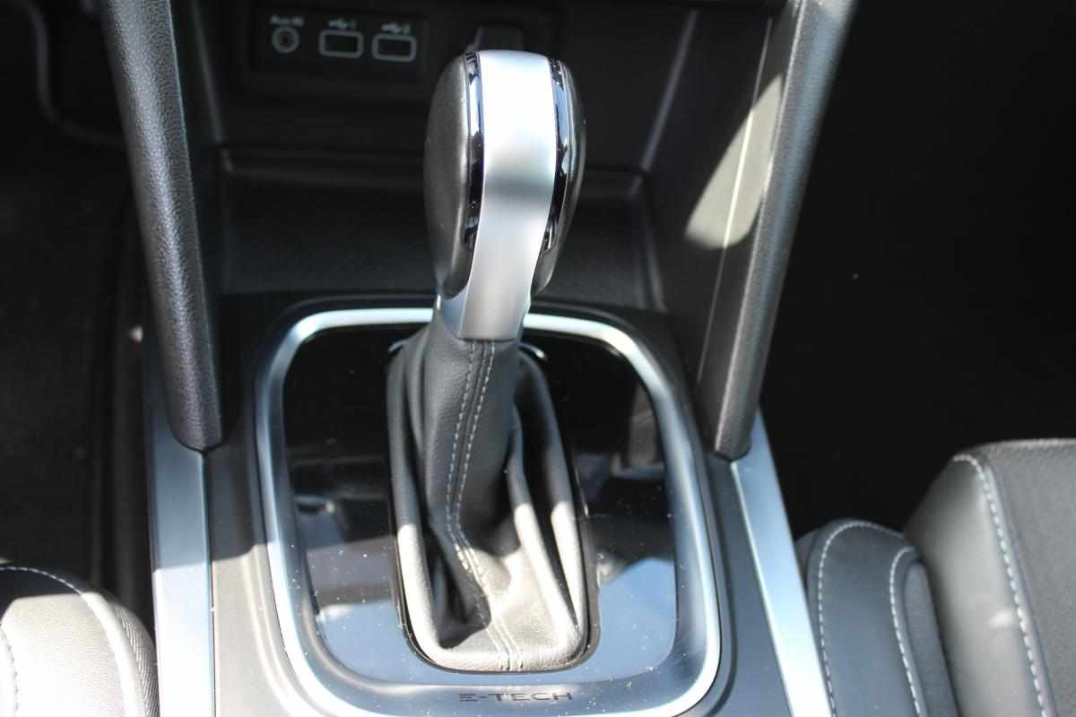 renault-megane-sport-tourer-2021-hibrido-a-gasolina-1598cc