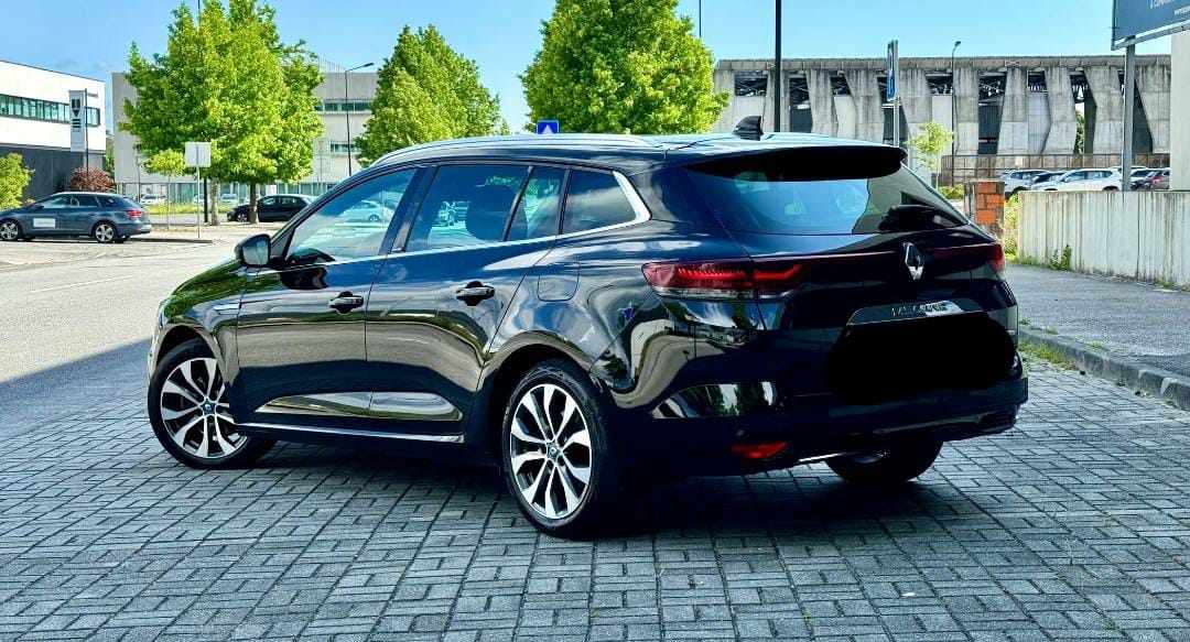 renault-megane-sport-tourer-2021-hibrido-a-gasolina-1598cc