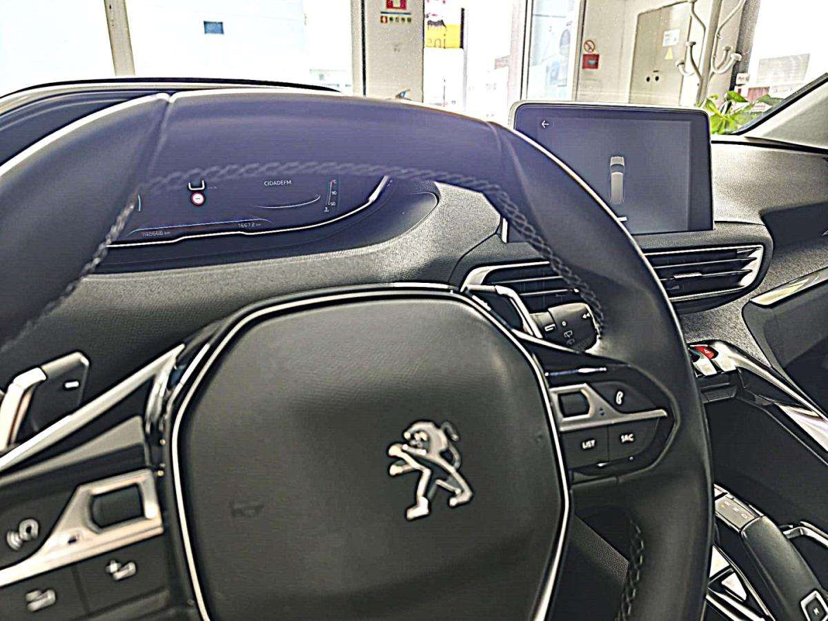 peugeot-5008-2020-diesel-1499cc
