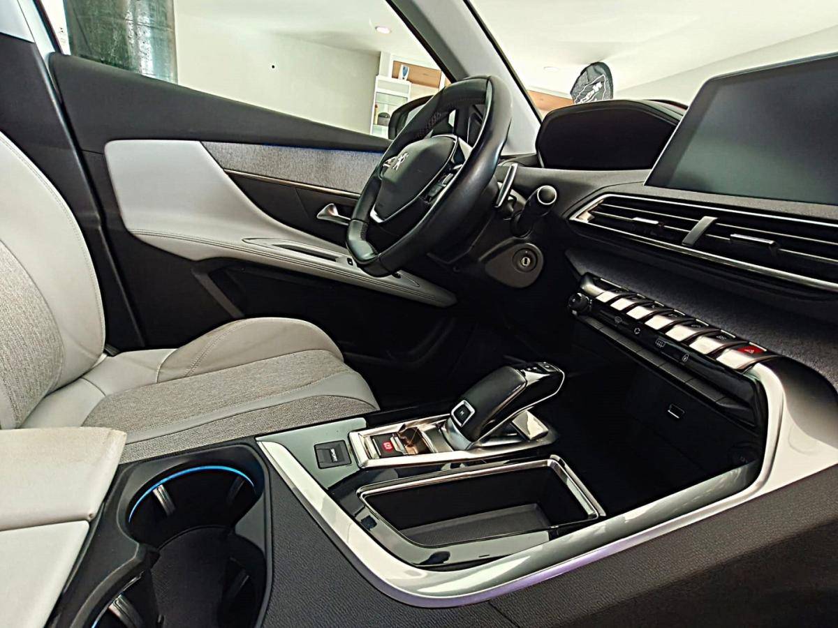 peugeot-5008-2020-diesel-1499cc