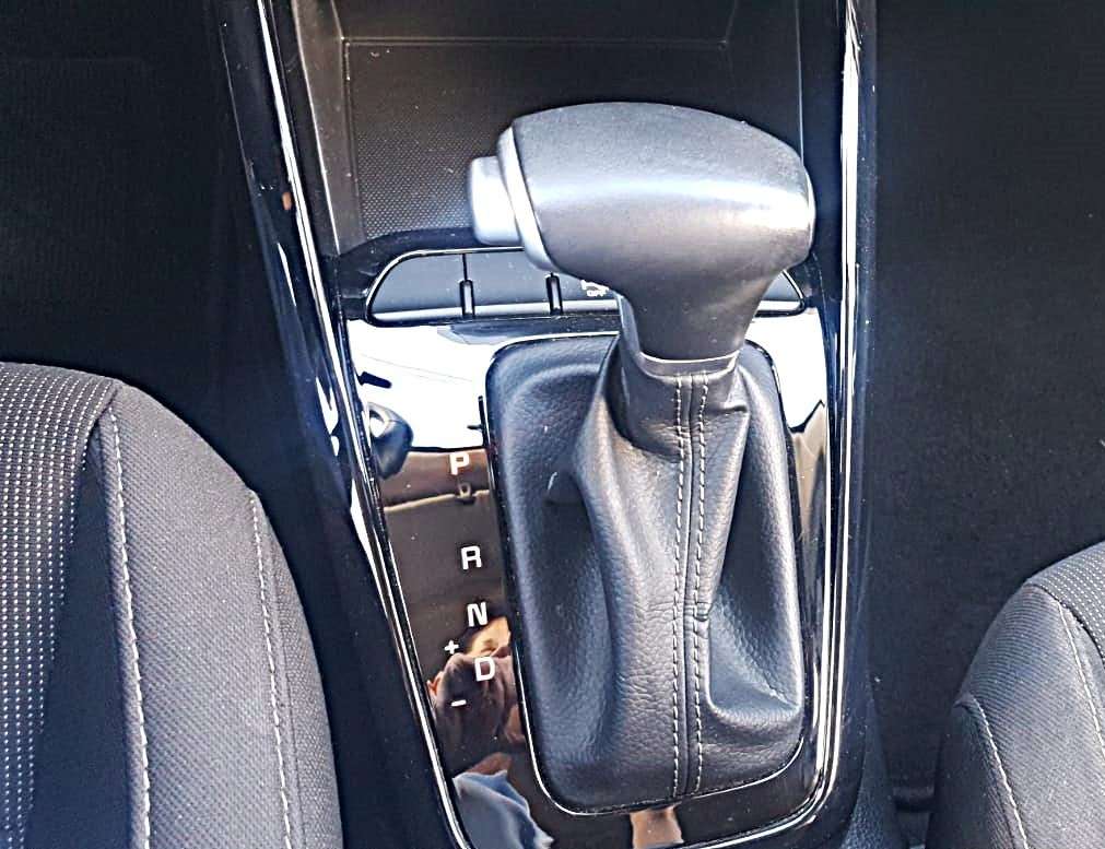 kia-rio-2023-gasolina-998cc