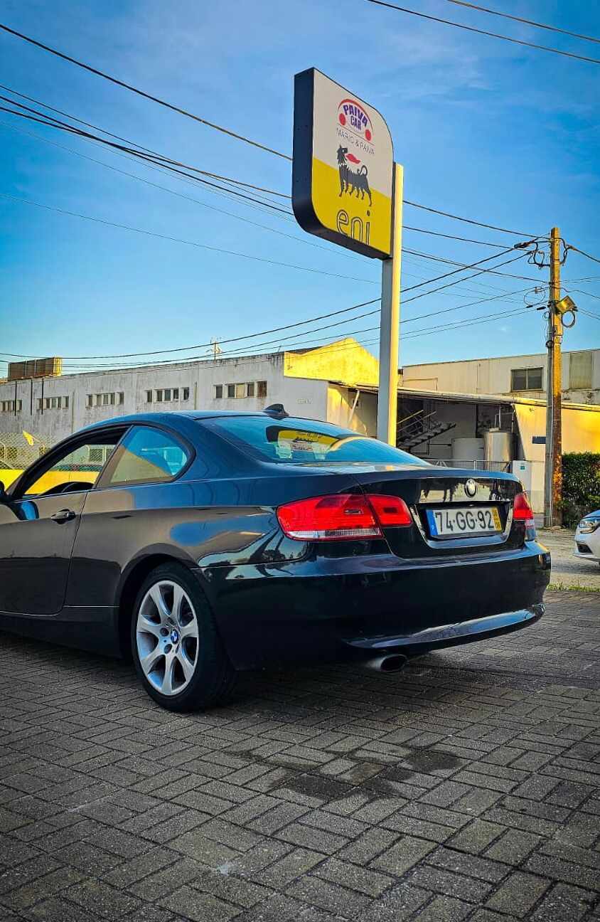 bmw-serie-3-320d-coupe-2008-diesel-1995cc