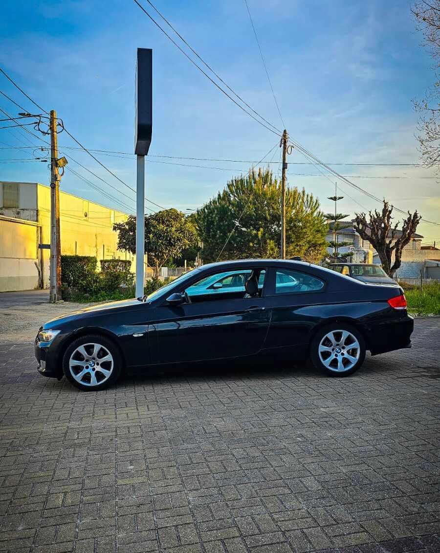 bmw-serie-3-320d-coupe-2008-diesel-1995cc