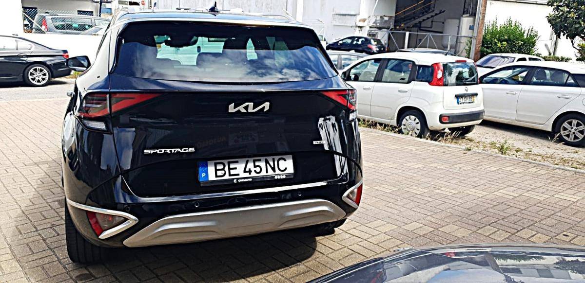 kia-sportage-2023-hibrido-1598cc