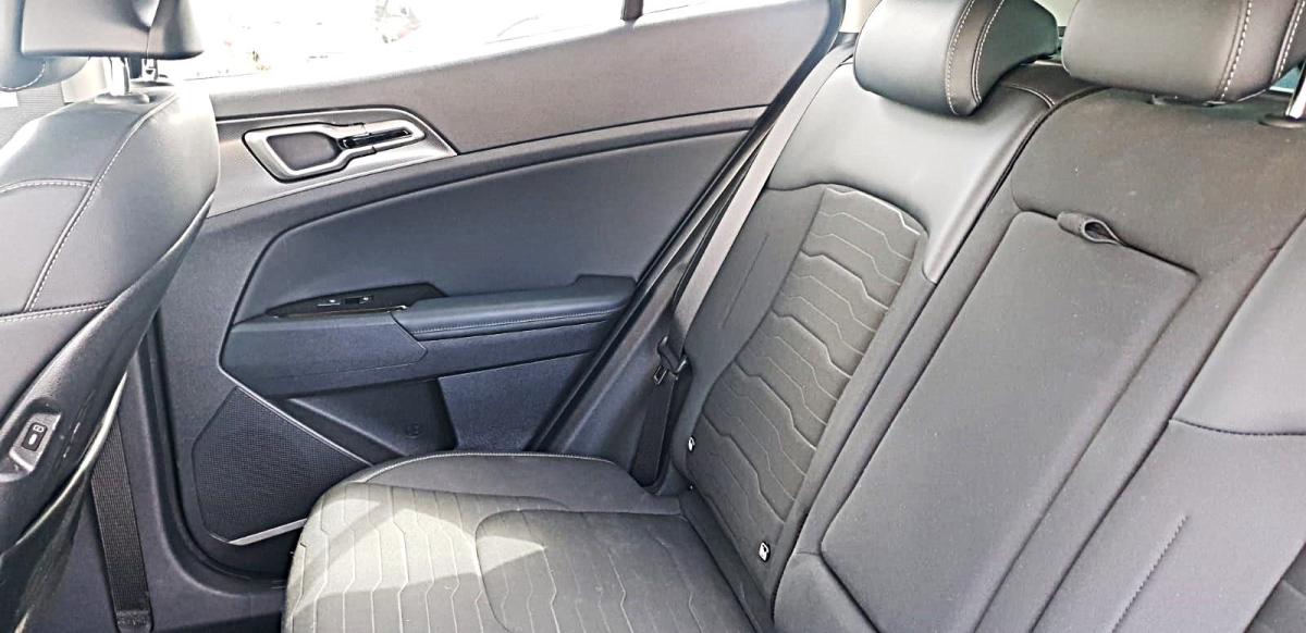 kia-sportage-2023-hibrido-1598cc