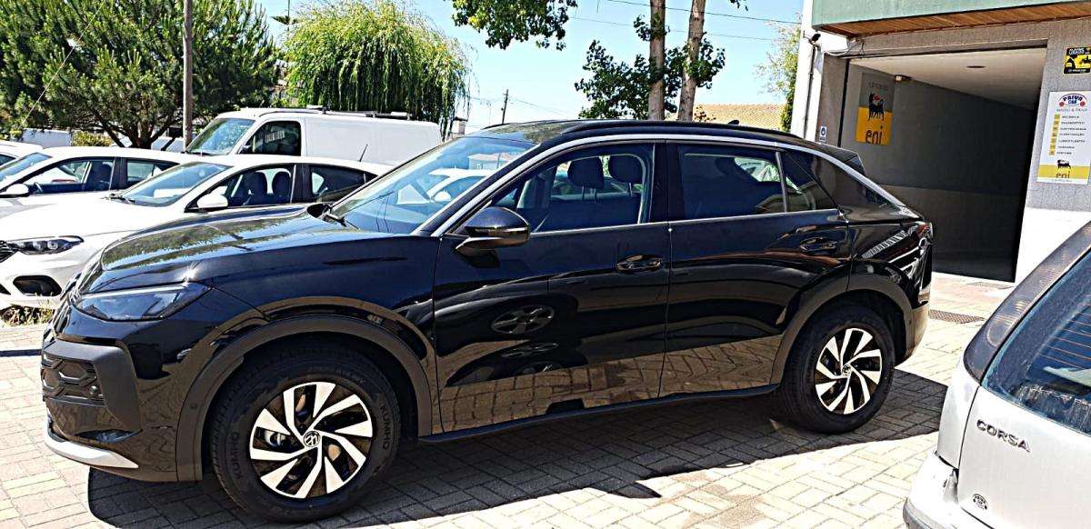 volkswagen-t-roc-2026-gasolina-1498cc