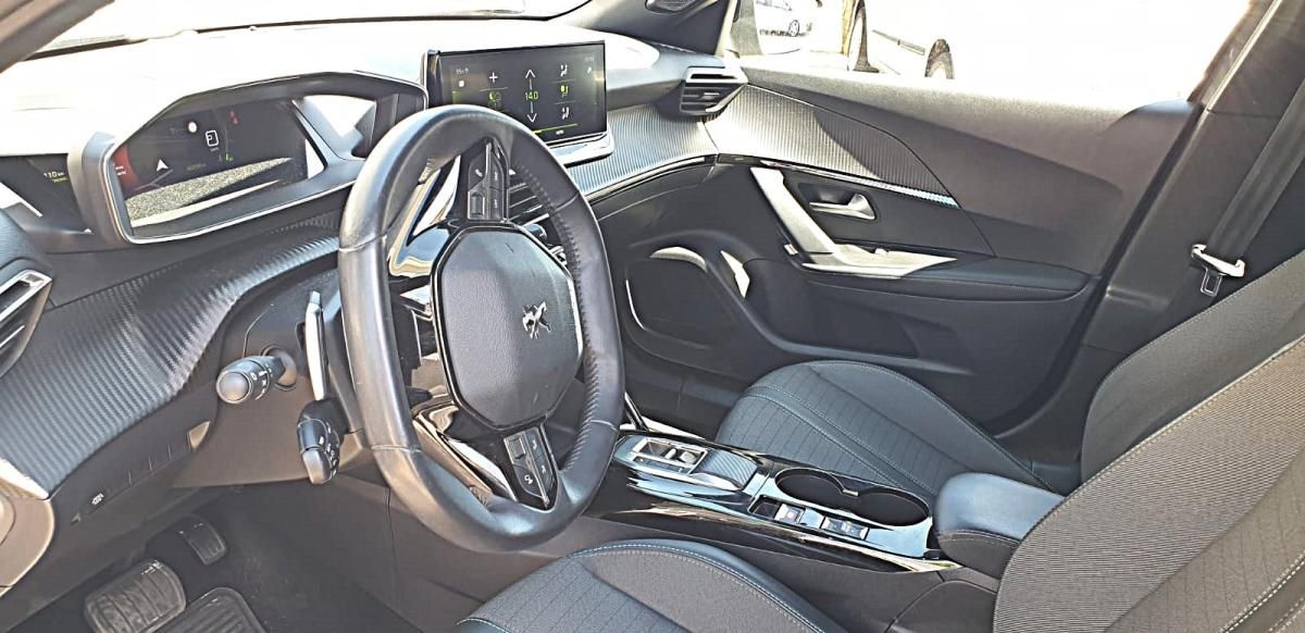 peugeot-2008-2022-gasolina-1199cc