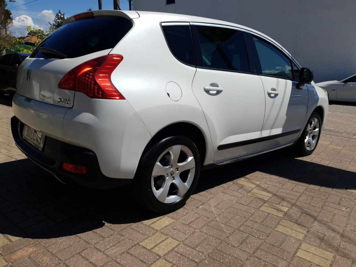 peugeot-3008-1-6-hdi-fap-2010-diesel-1560cc