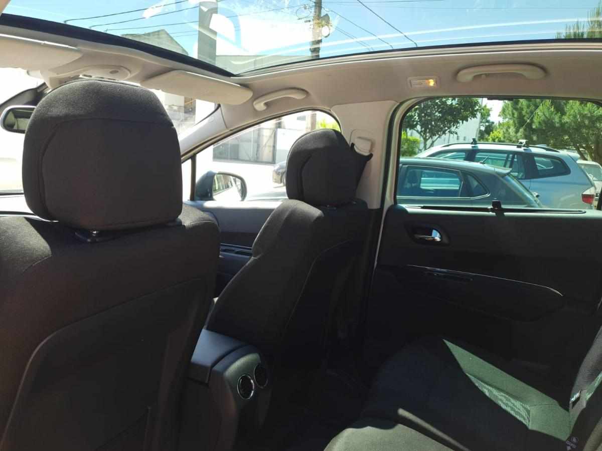peugeot-3008-1-6-hdi-fap-2010-diesel-1560cc
