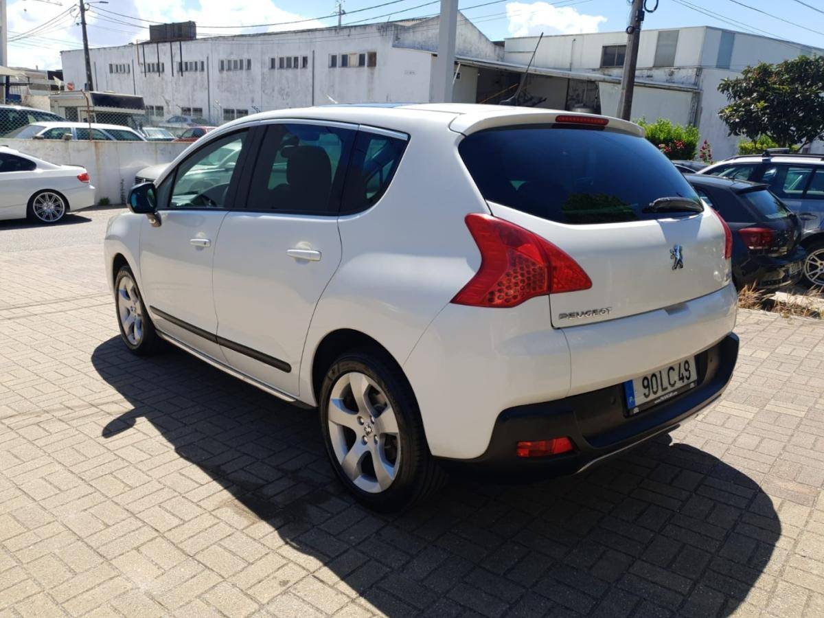 peugeot-3008-2010-diesel-1560cc