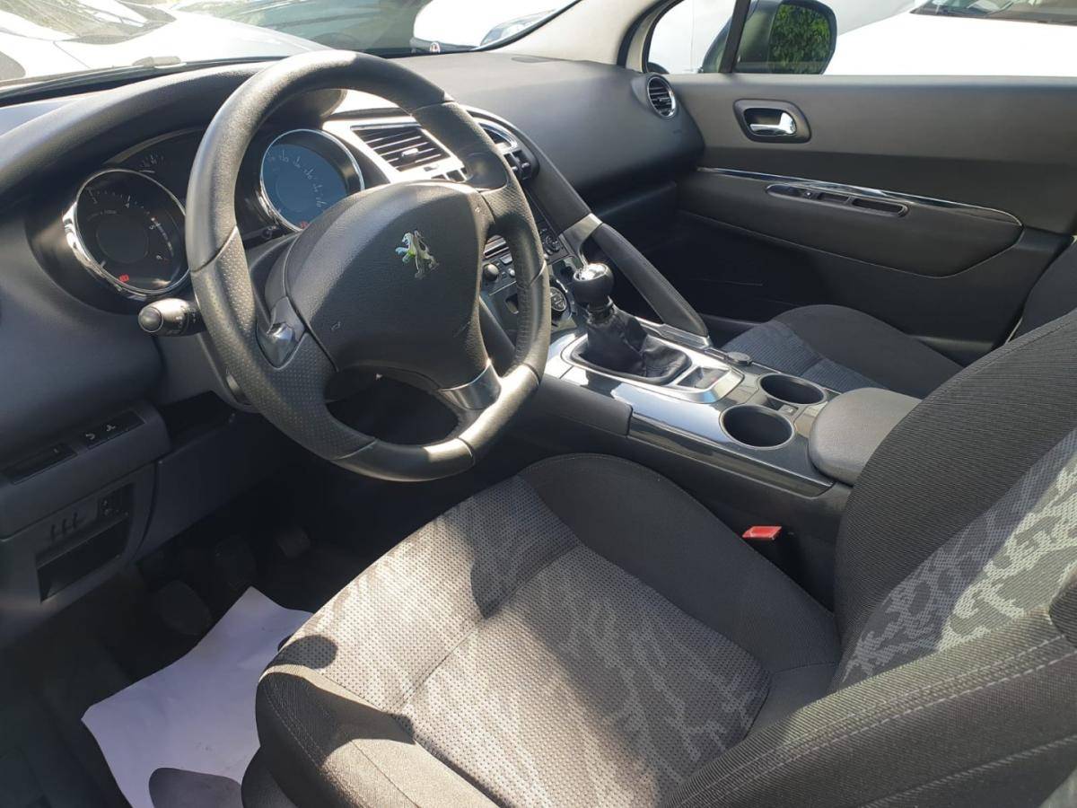 peugeot-3008-2010-diesel-1560cc