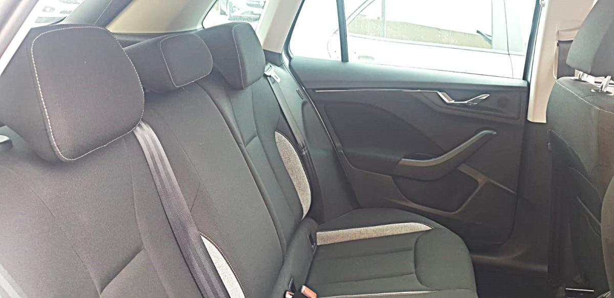 skoda-kamiq-2025-gasolina-999cc