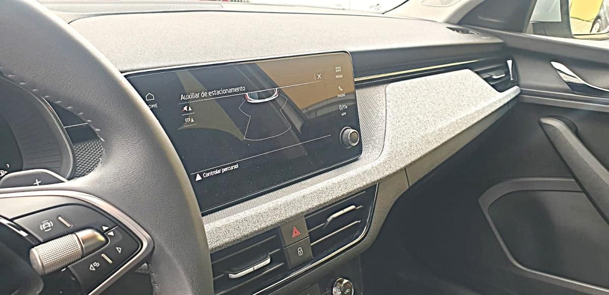 skoda-kamiq-2025-gasolina-999cc