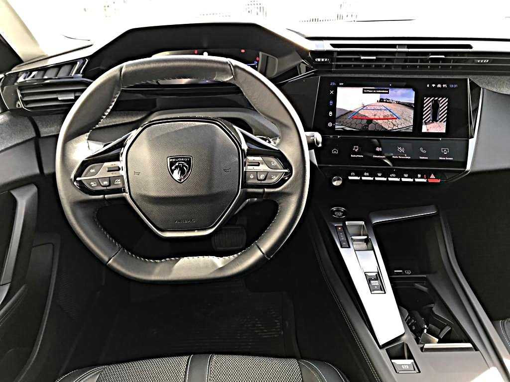 peugeot-308-2022-diesel-1499cc