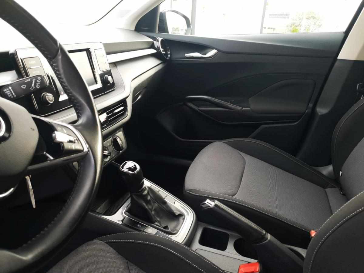 skoda-fabia-2023-gasolina-999cc