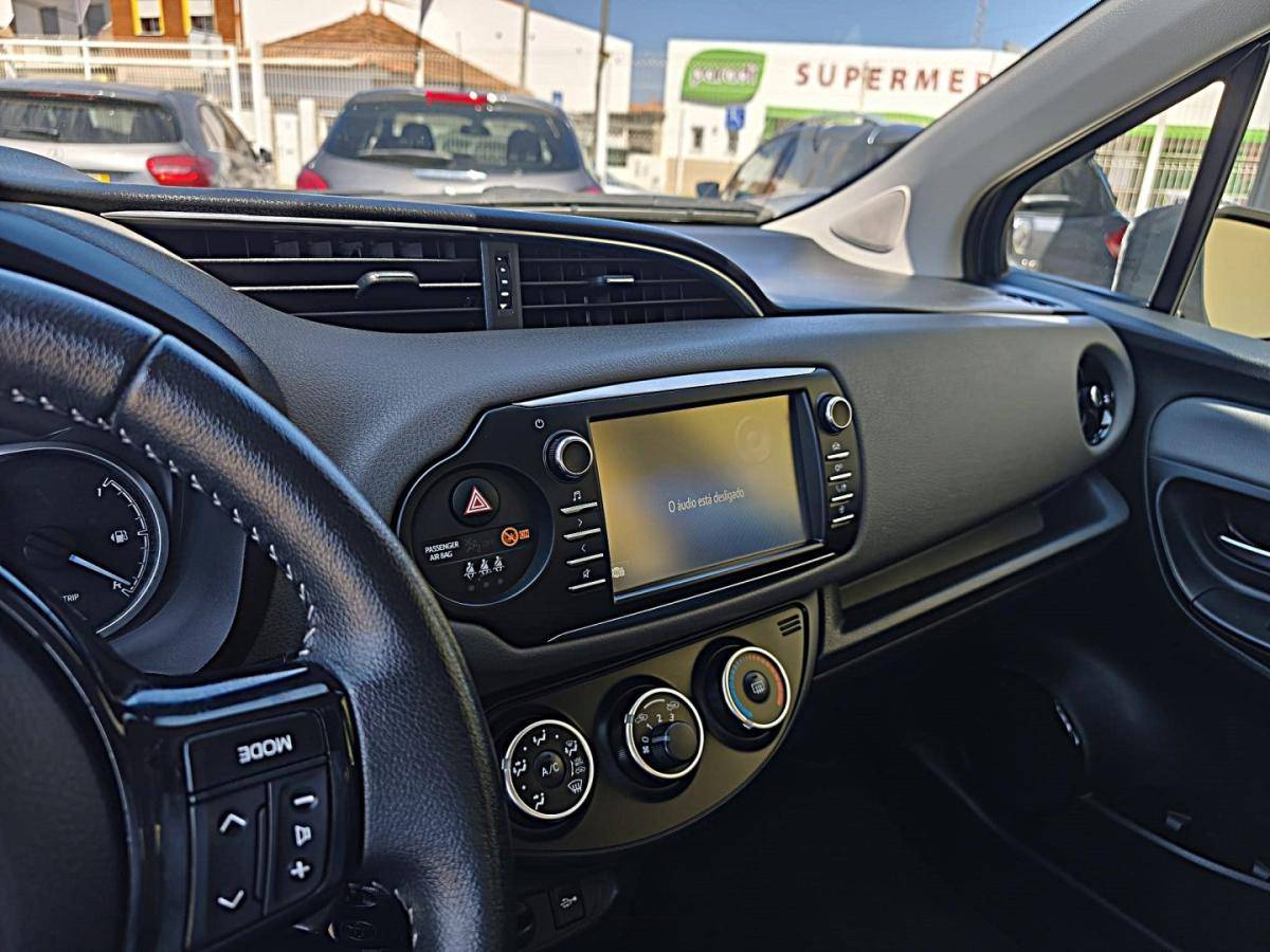 toyota-yaris-2020-gasolina-998cc