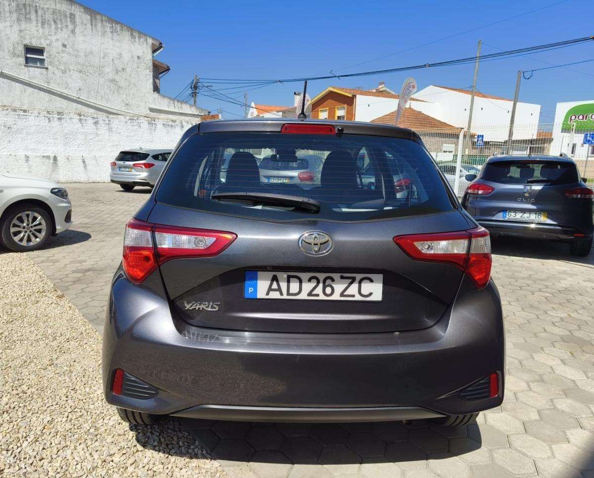 toyota-yaris-2020-gasolina-998cc