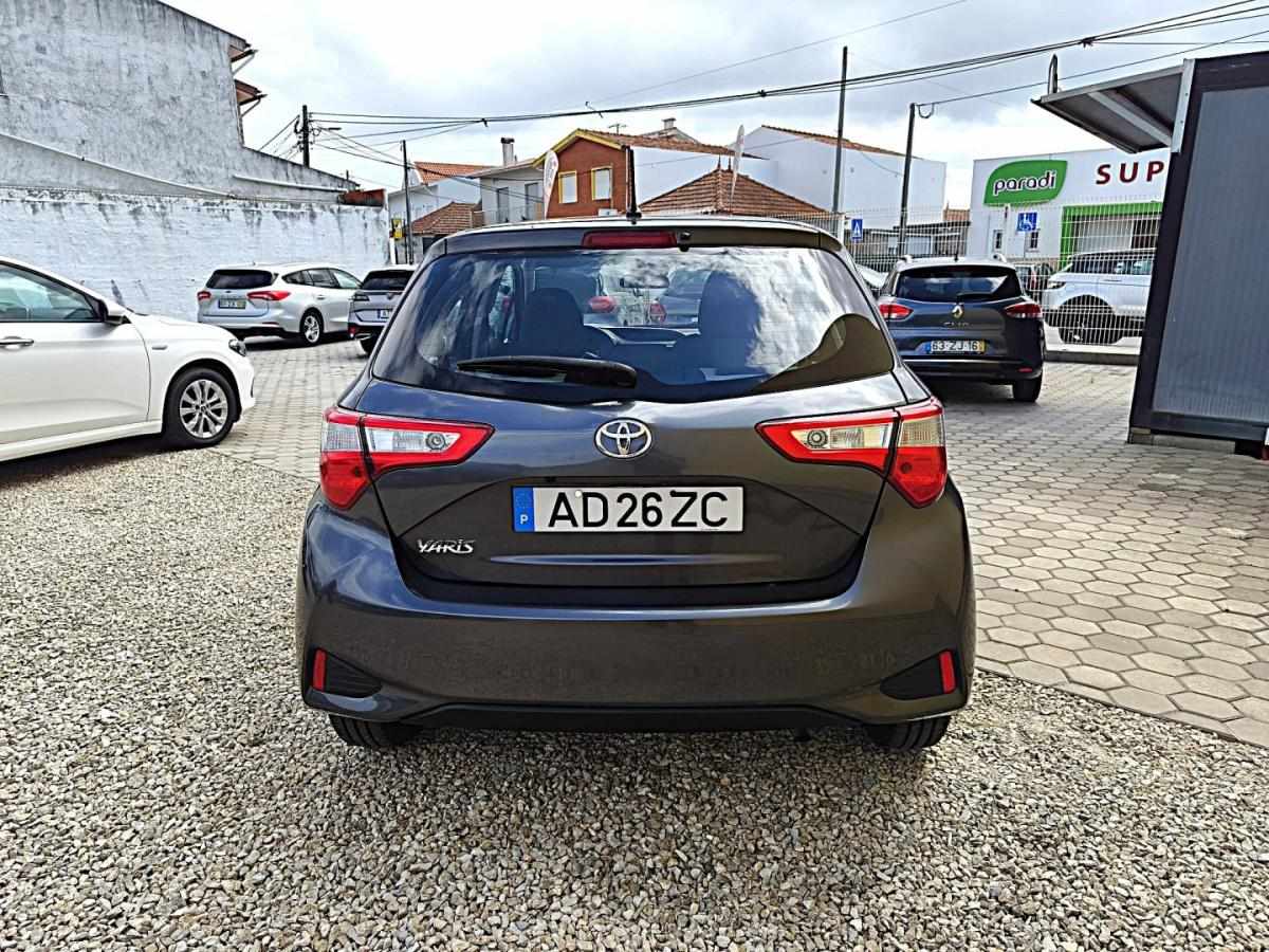 toyota-yaris-2020-gasolina-998cc
