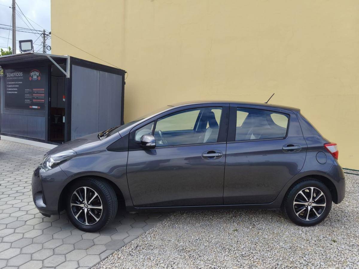 toyota-yaris-2020-gasolina-998cc