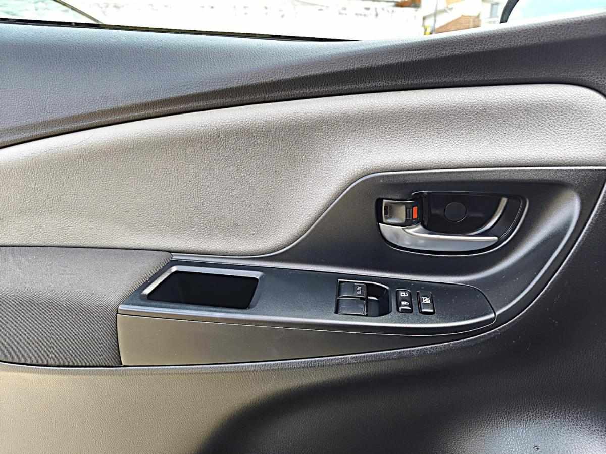 toyota-yaris-2020-gasolina-998cc