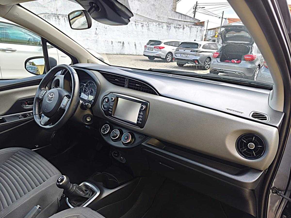 toyota-yaris-2020-gasolina-998cc