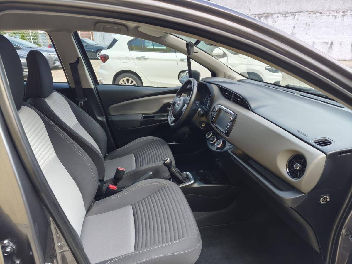 toyota-yaris-2020-gasolina-998cc