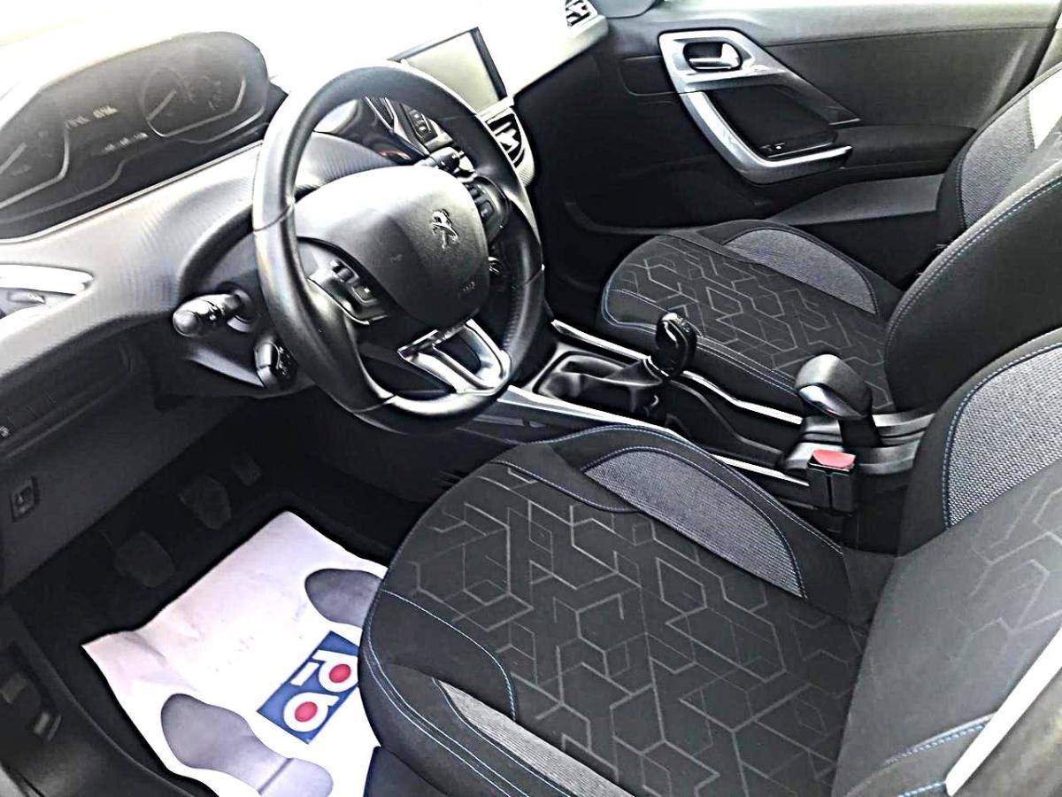 peugeot-2008-2018-gasolina-1199cc