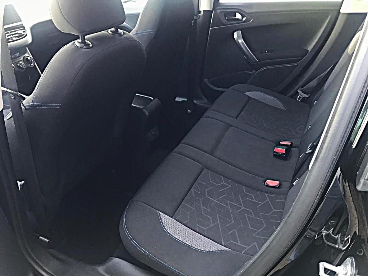 peugeot-2008-2018-gasolina-1199cc