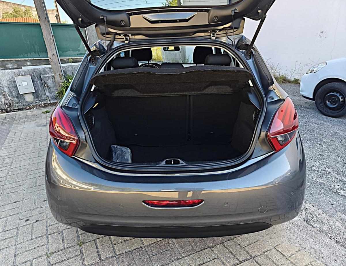 peugeot-208-2016-diesel-1560cc