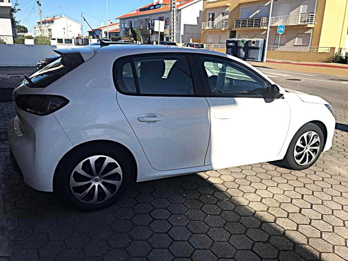 peugeot-208-2020-gasolina-1199cc