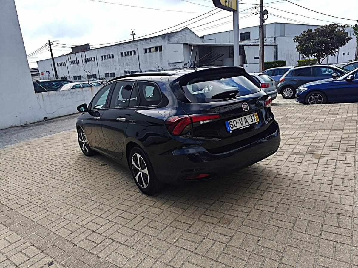 fiat-tipo-station-wagon-2018-diesel-1598cc
