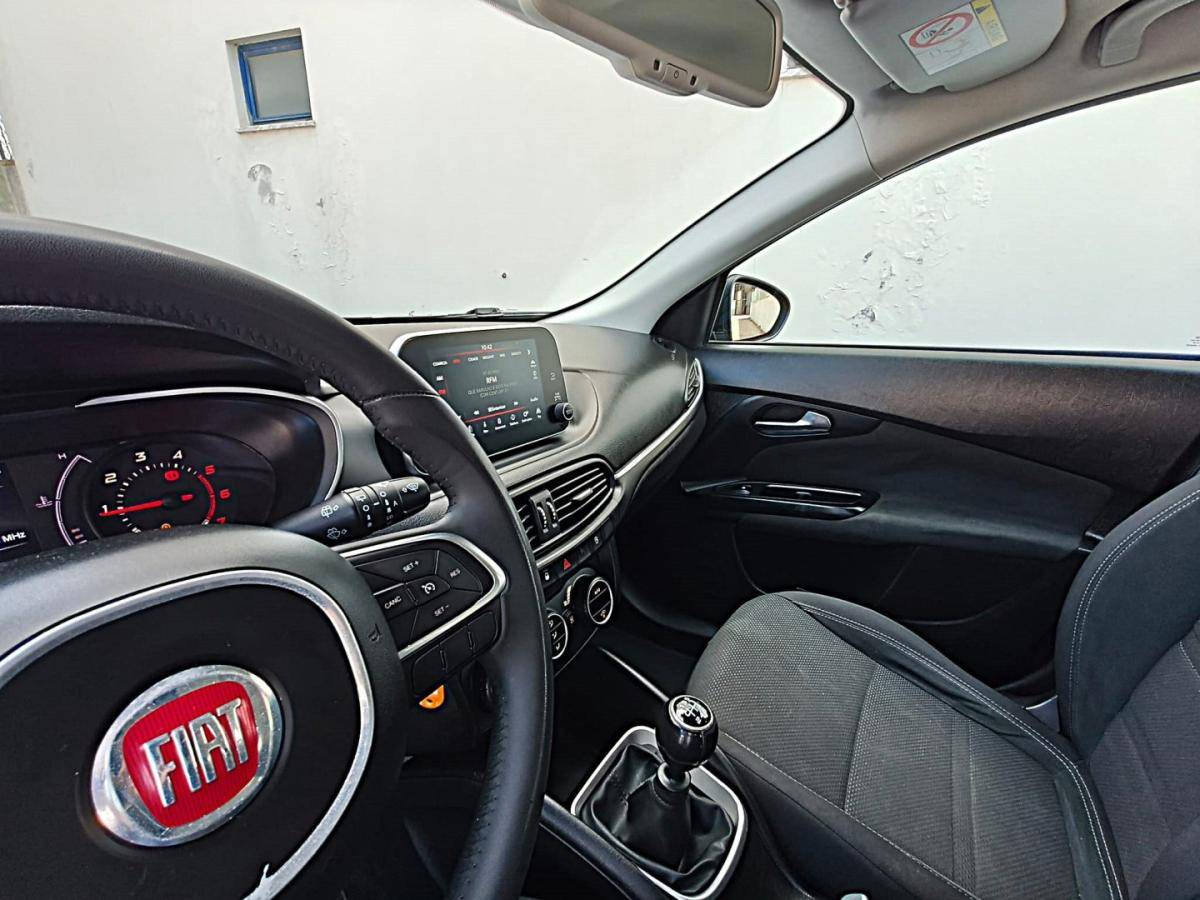 fiat-tipo-station-wagon-2018-diesel-1598cc