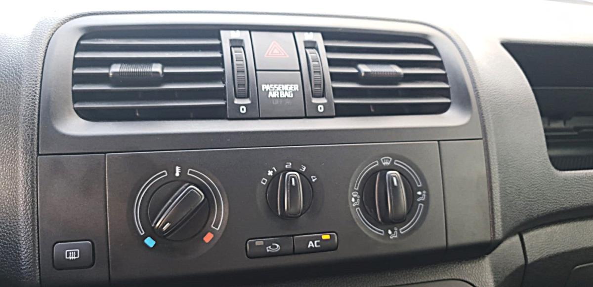 skoda-fabia-break-2011-diesel-1199cc