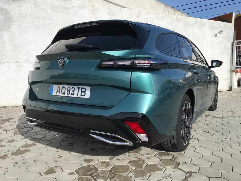 peugeot-308-sw-2022-diesel-1498cc