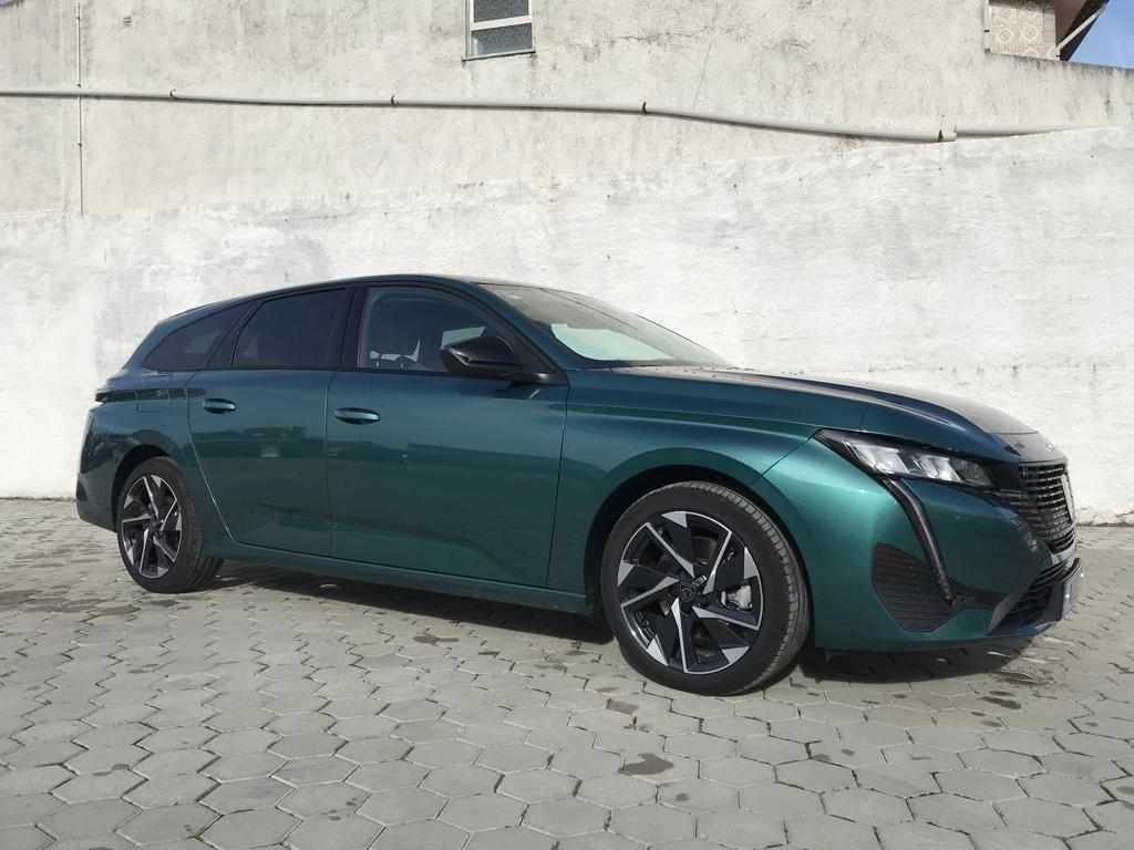 peugeot-308-sw-2022-diesel-1498cc