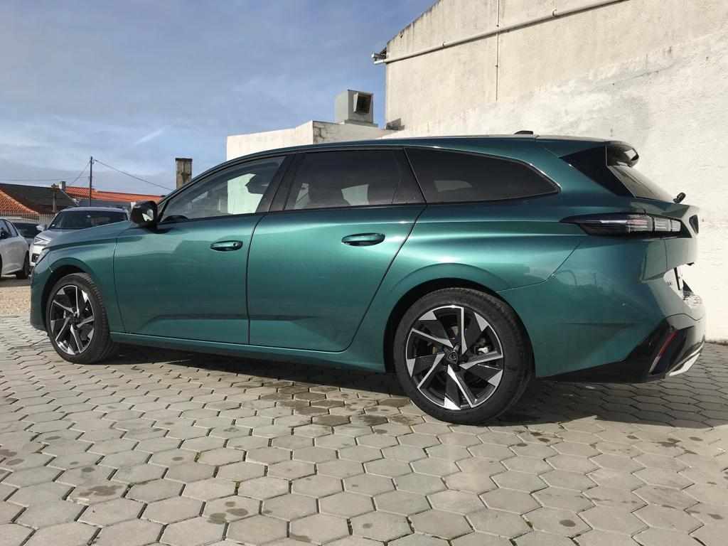 peugeot-308-sw-2022-diesel-1498cc
