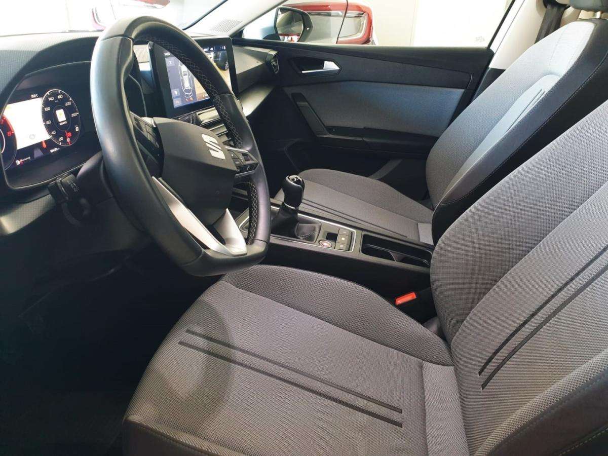 seat-leon-2022-gasolina-999cc