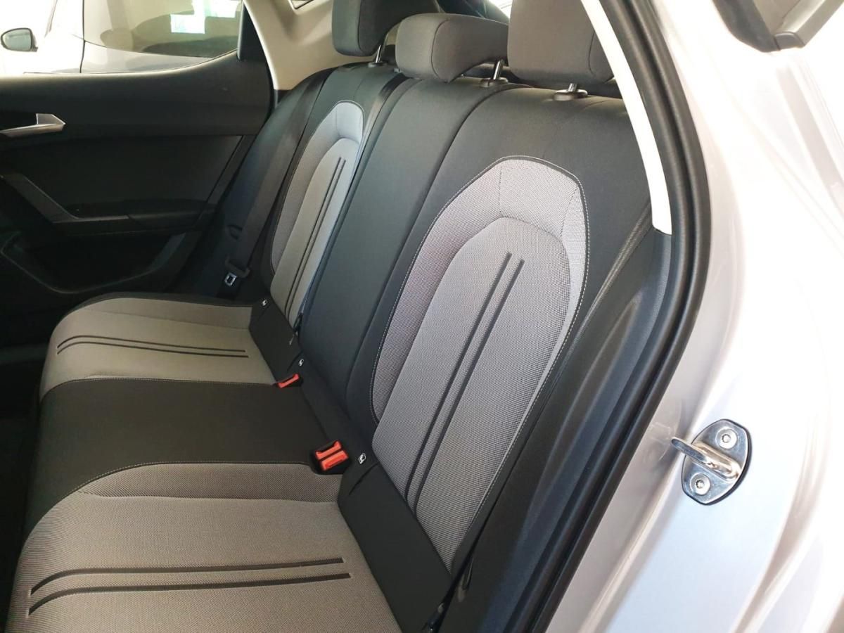 seat-leon-2022-gasolina-999cc
